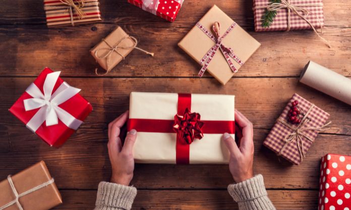Tips for Promoting Your E-Commerce Brand This Holiday Season