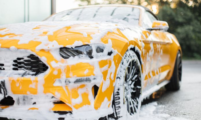 How To Properly Wash Your Car in the Cold Months