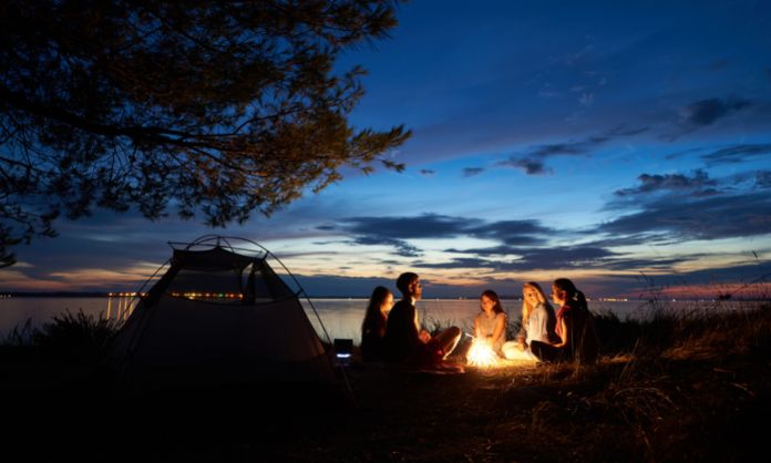 4 Fall Tips for a Warm and Cozy Campsite