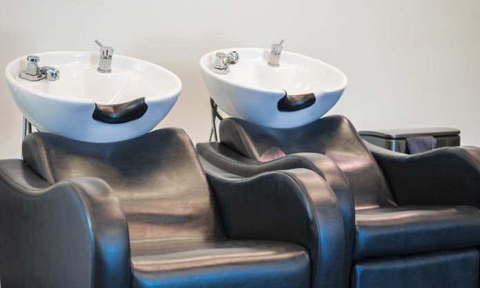What To Consider When Buying Styling Stations for Your Salon